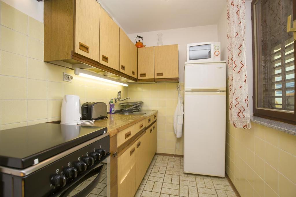 Apartman Laurus Malinska Ngoại thất bức ảnh