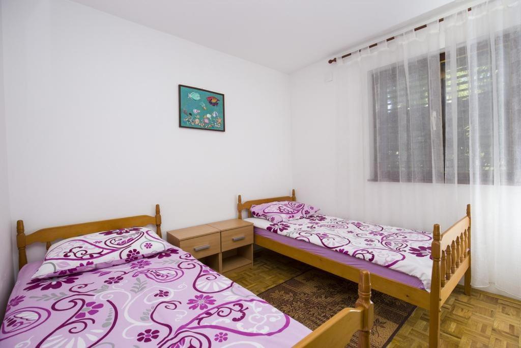 Apartman Laurus Malinska Ngoại thất bức ảnh